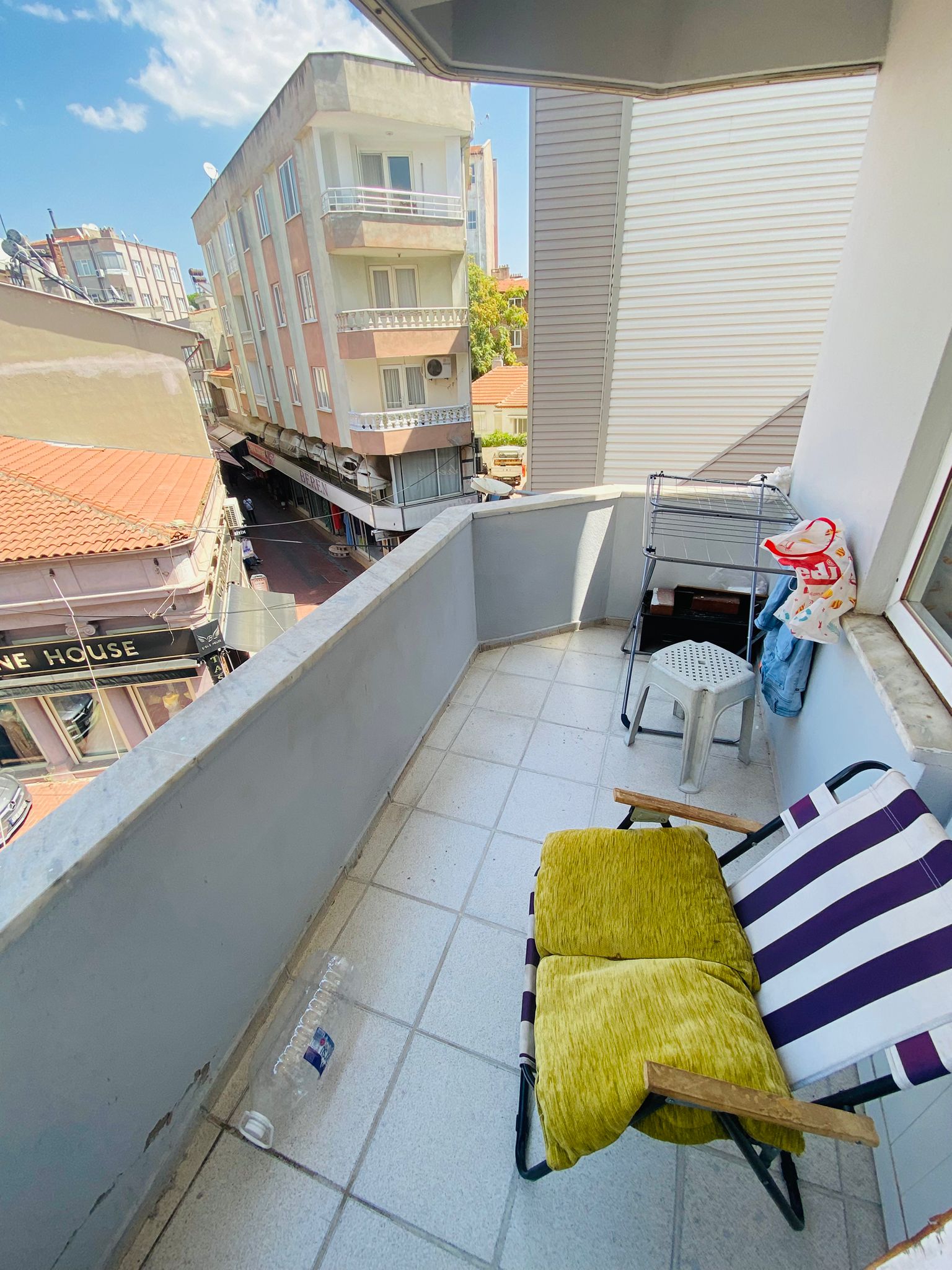 Edremit Cumhuriyet Meydanına 100 m 3+1 satılık daire