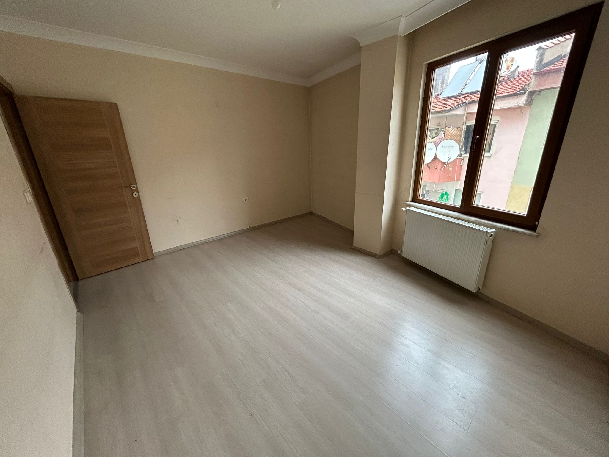 Cumhuriyet Mahallesinde Kiralık 2+1 Daire