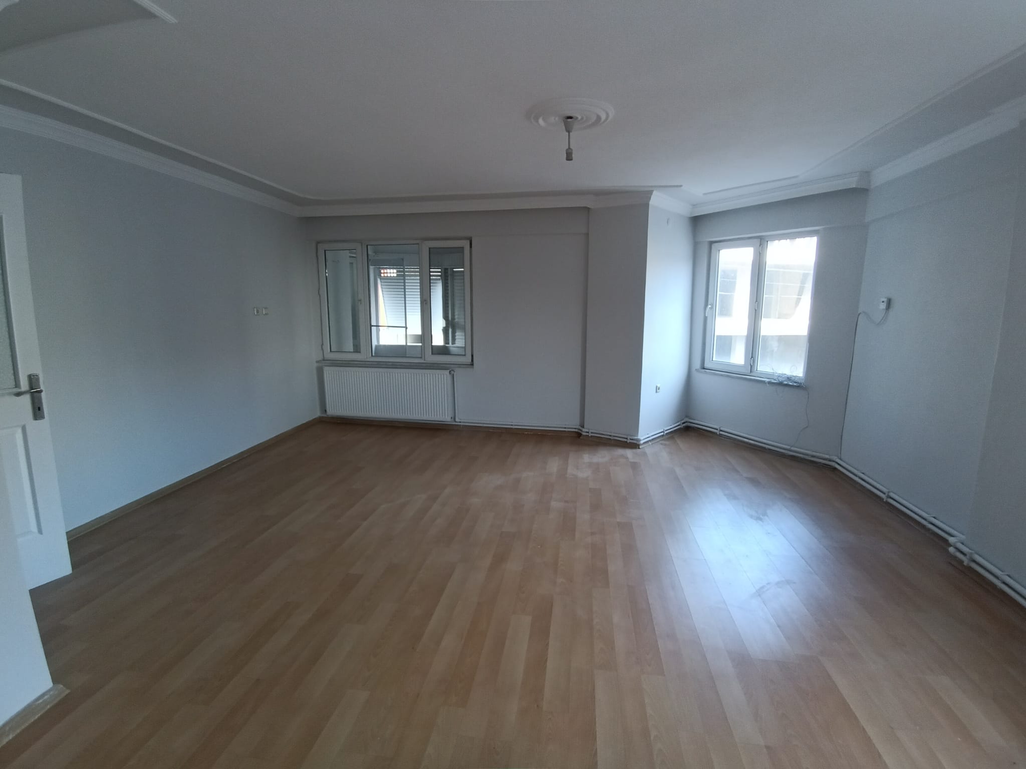Tuzcumurat Mahallesinde Kiralık 3+1 160 m2 Daire