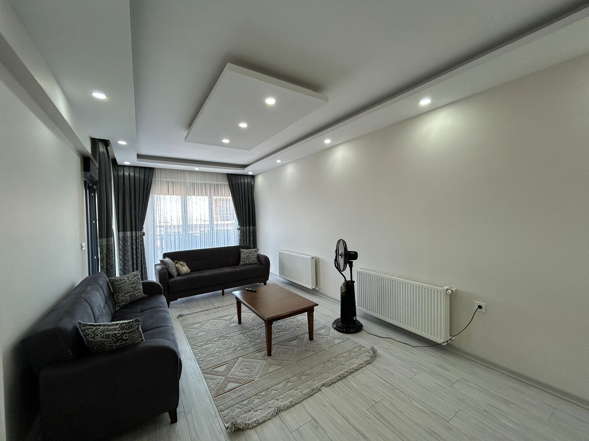 Atatürk Mahallesinde Kiralık Sıfır 2+1 Daire