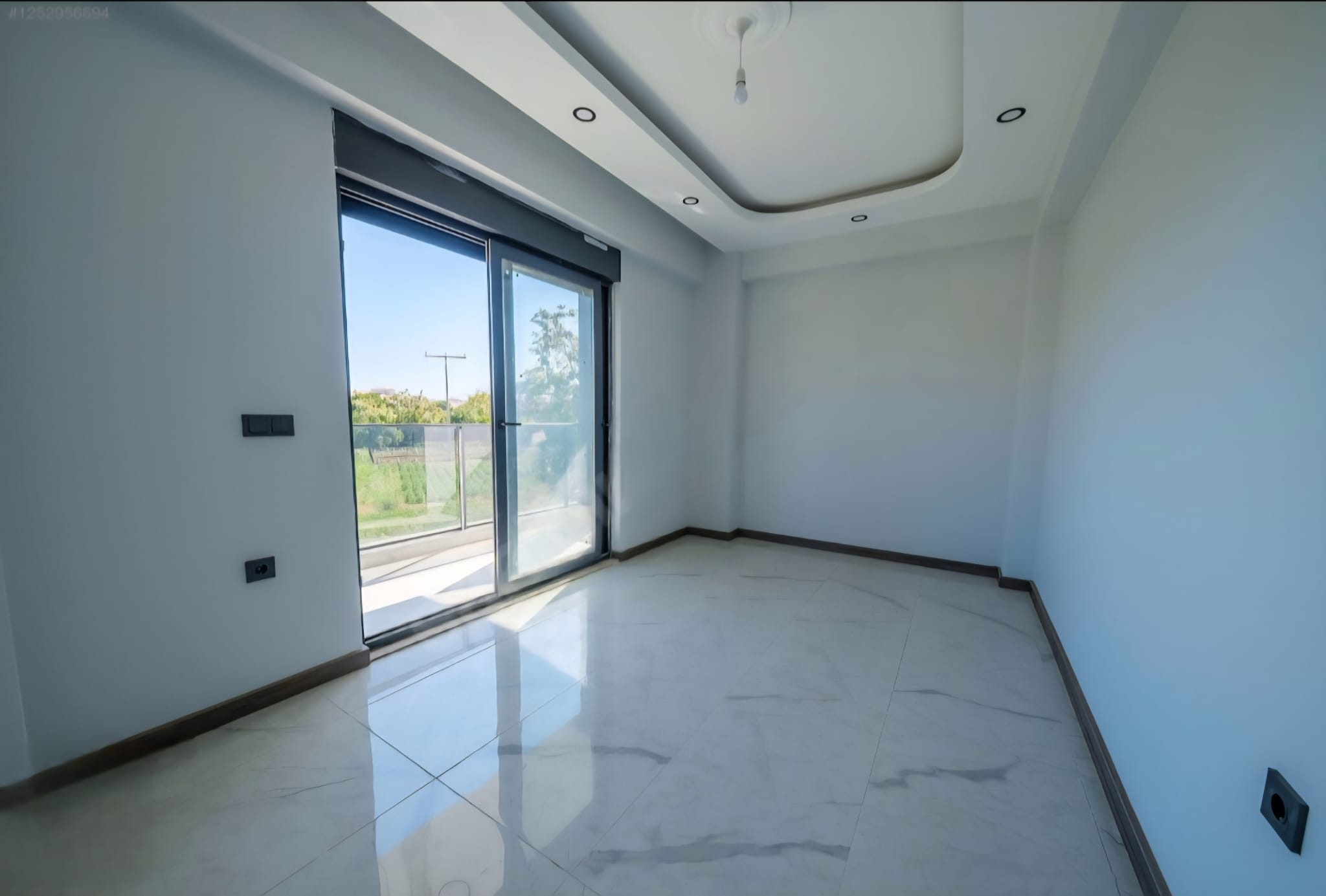 🏡 Hamidiye’de Havuzlu Site İçinde 3+1 Triplex Villa