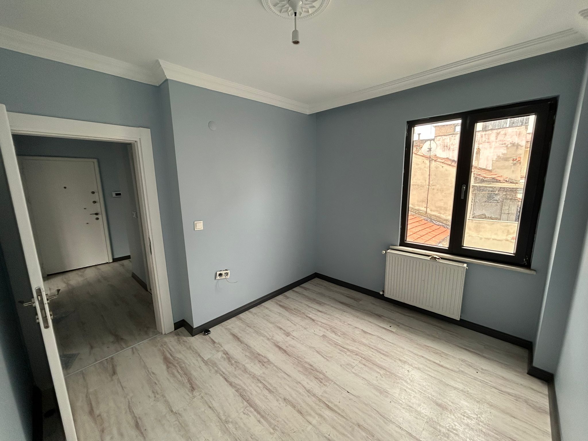 EDREMİT GAZİİLYAS MAHALLESİ’NDE SATILIK 2+1 DAİRE