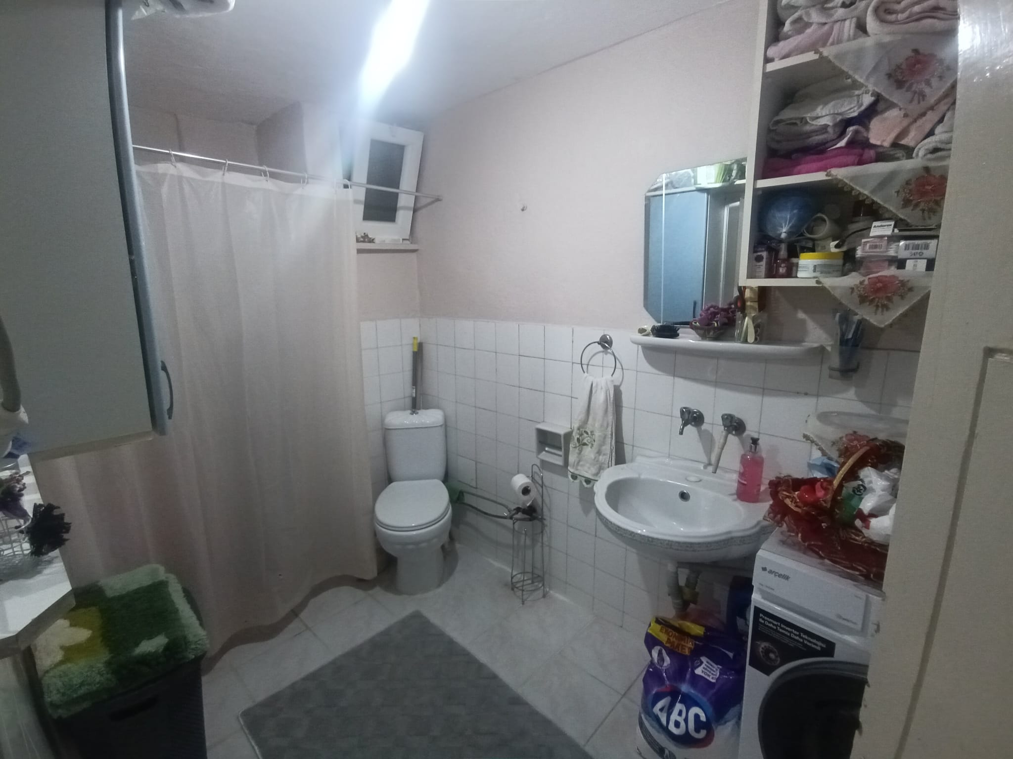 Cumhuriyet Mahallesinde Satılık 2+1 Daire