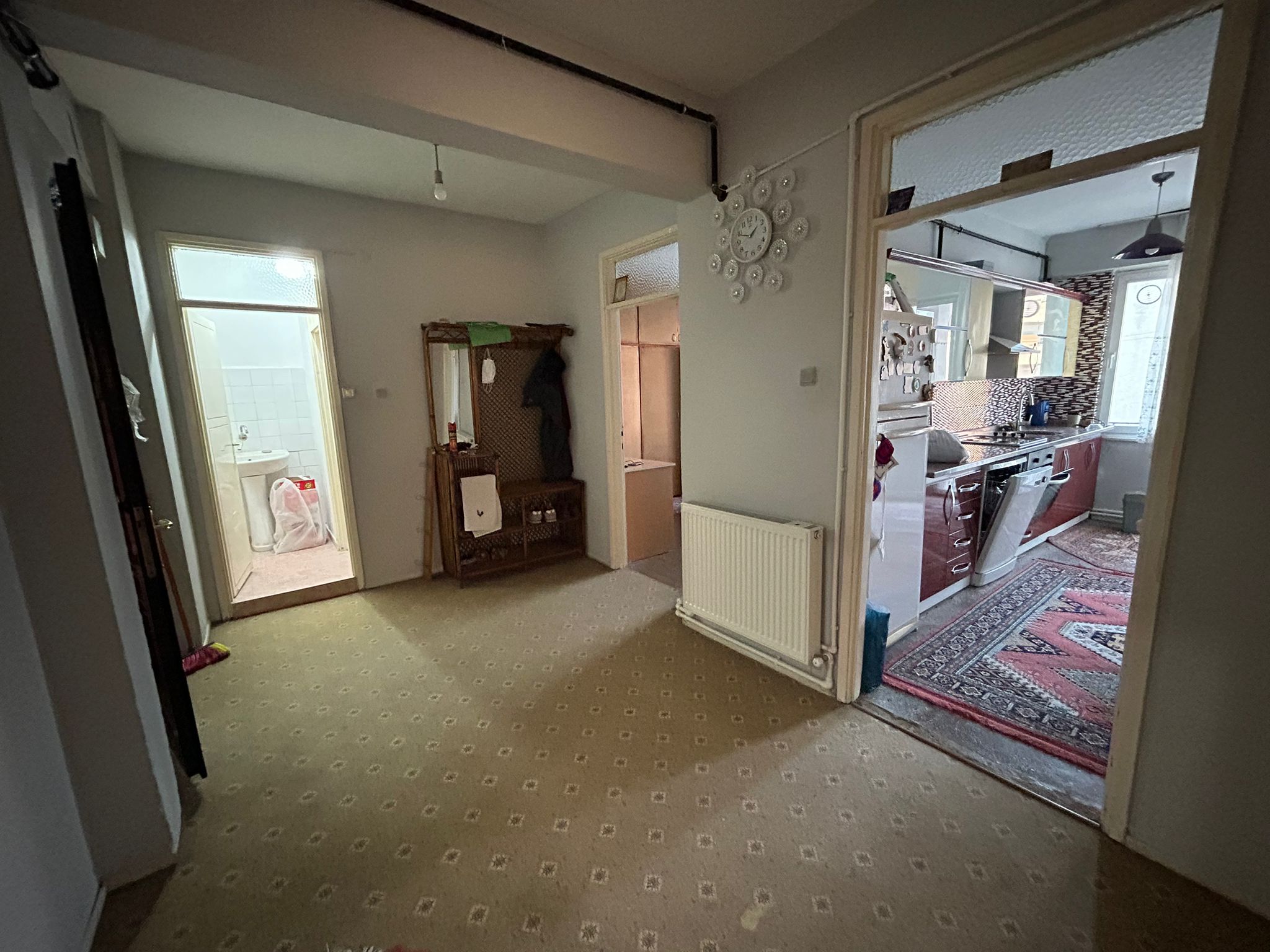 Cumhuriyet Mah. 3+1 Doğalgazlı 140 M2 Daire Satılık