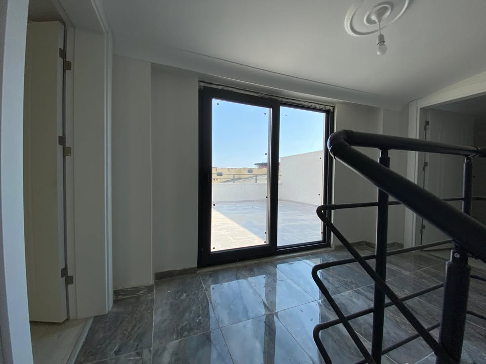 Cumhuriyet Mahallesinde Kiralık Sıfır 2+1 Dubleks Daire