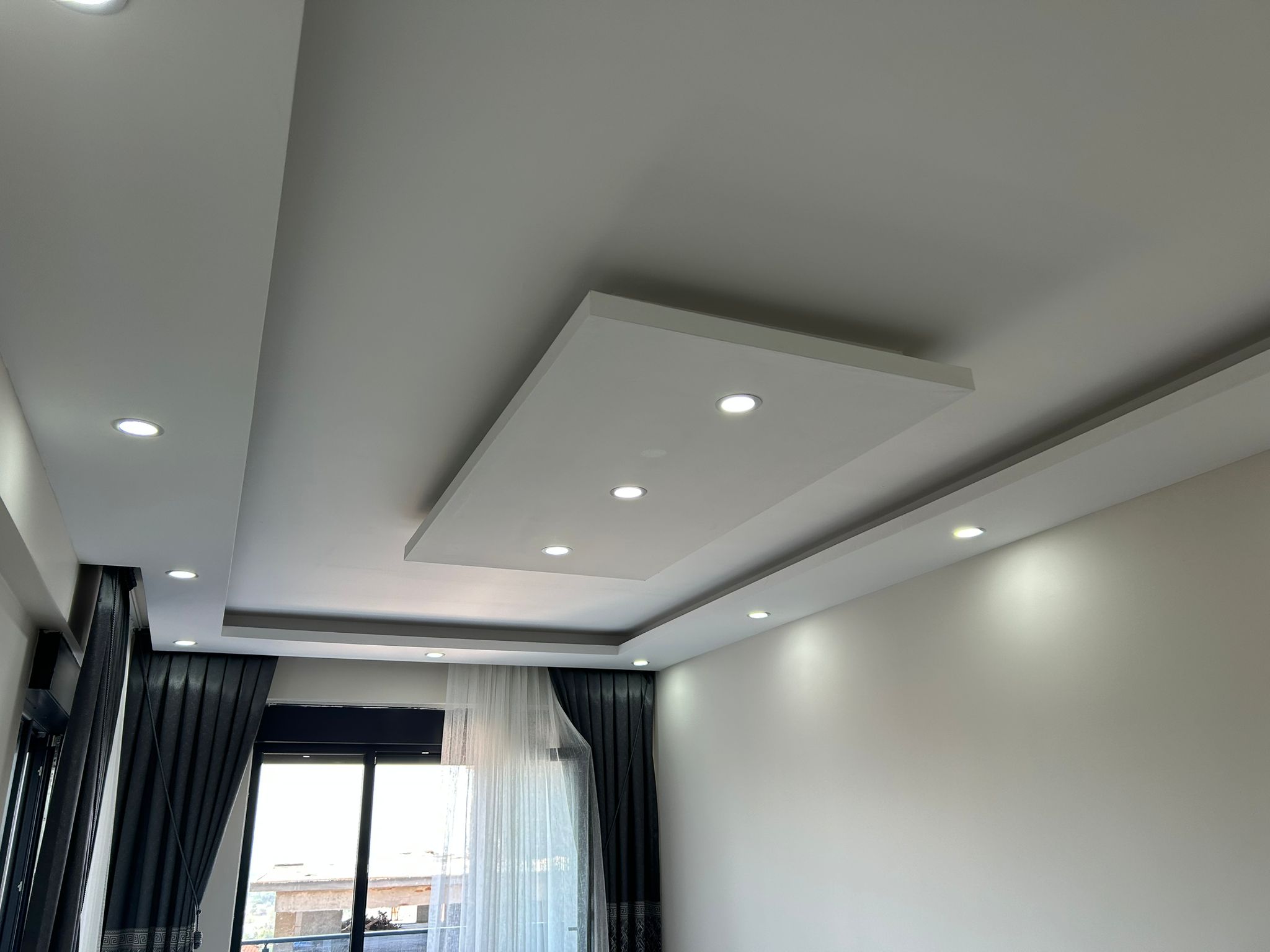 Atatürk Mahallesinde Kiralık Sıfır 2+1 Daire